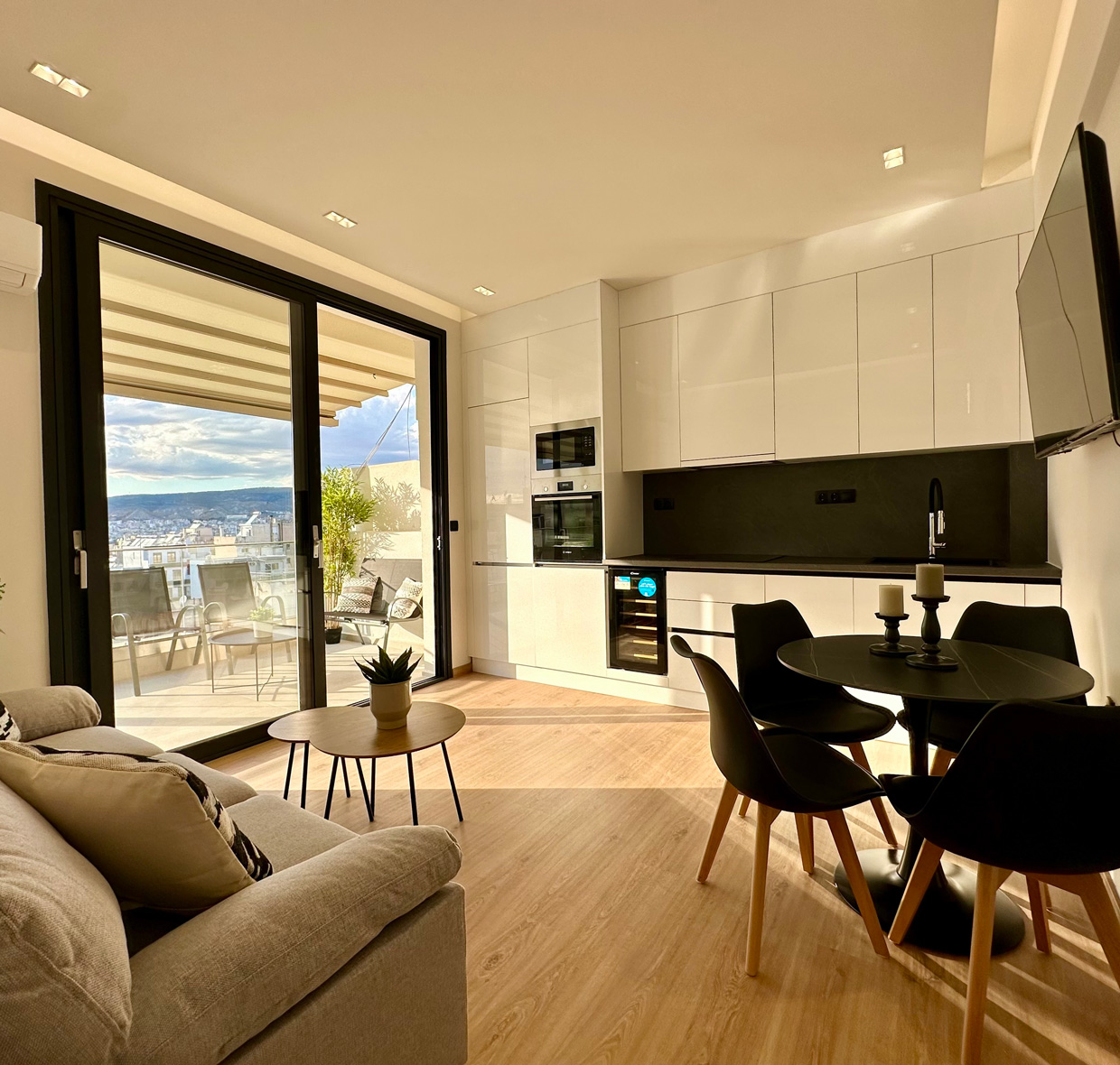 ΠΕΙΡΑΙΑΣ, Λαμπράκη 55